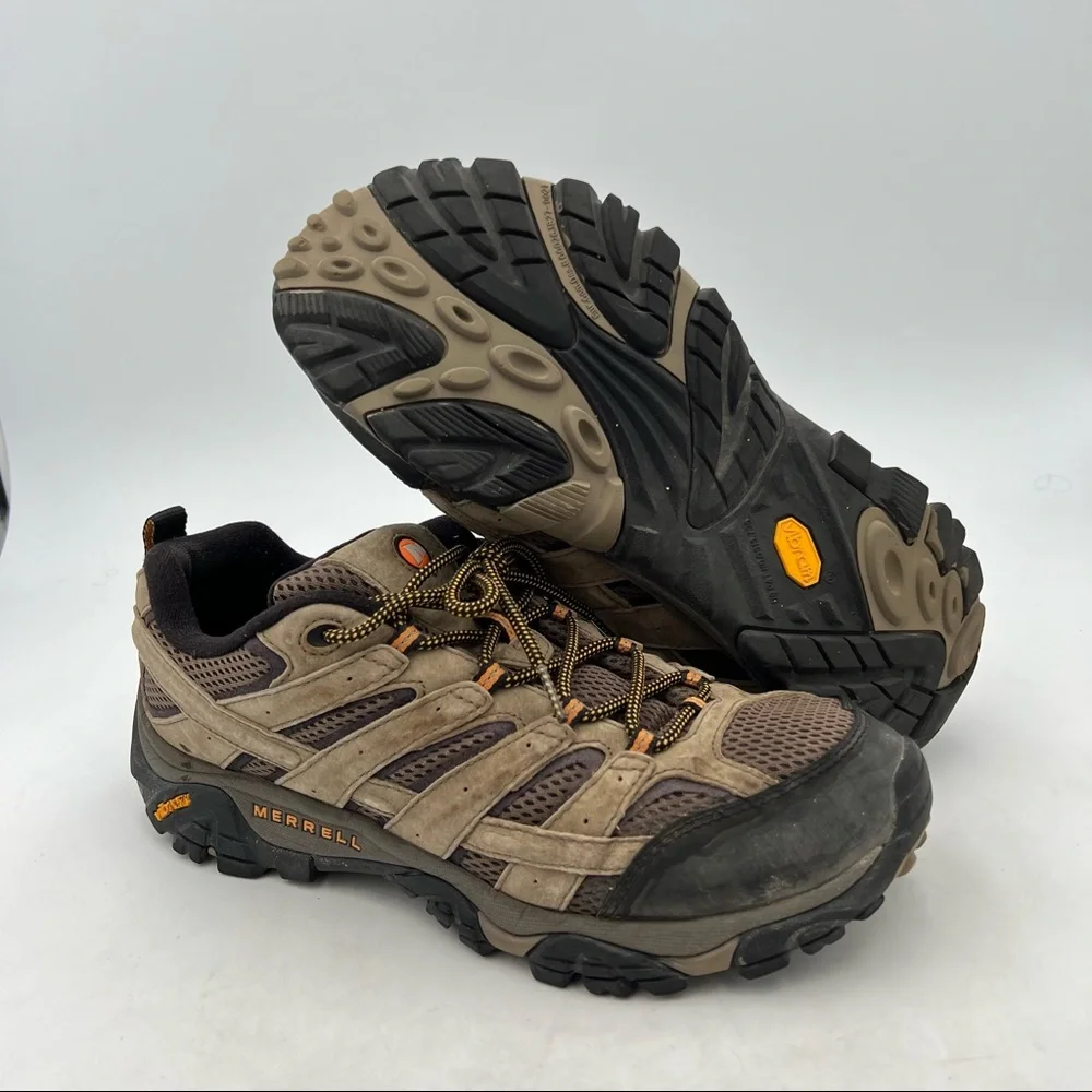 Merrell Men’s Size 10.5 Moab 2 Vent J06011W Tan Low Top Lace Up Hiking Shoes.